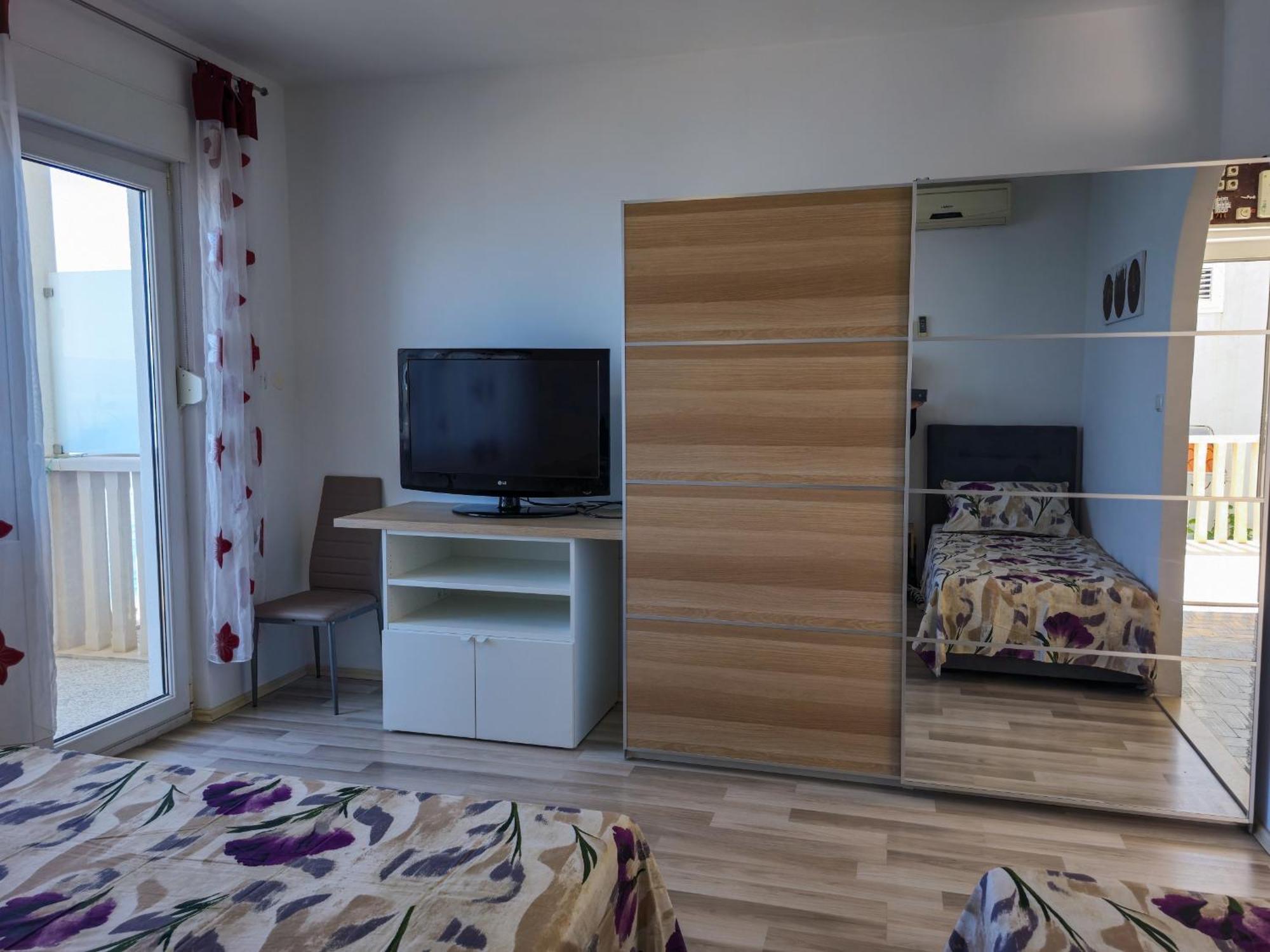 Apartments Neda Omiš Habitación foto